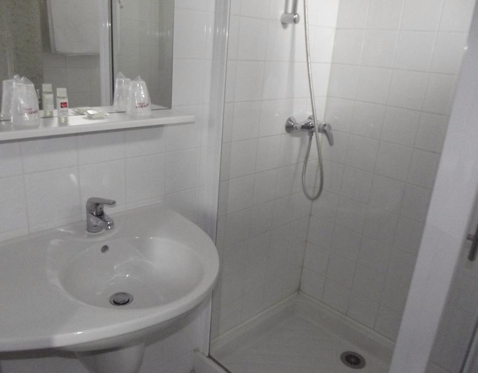 Hotel Robinson Auch Room photo